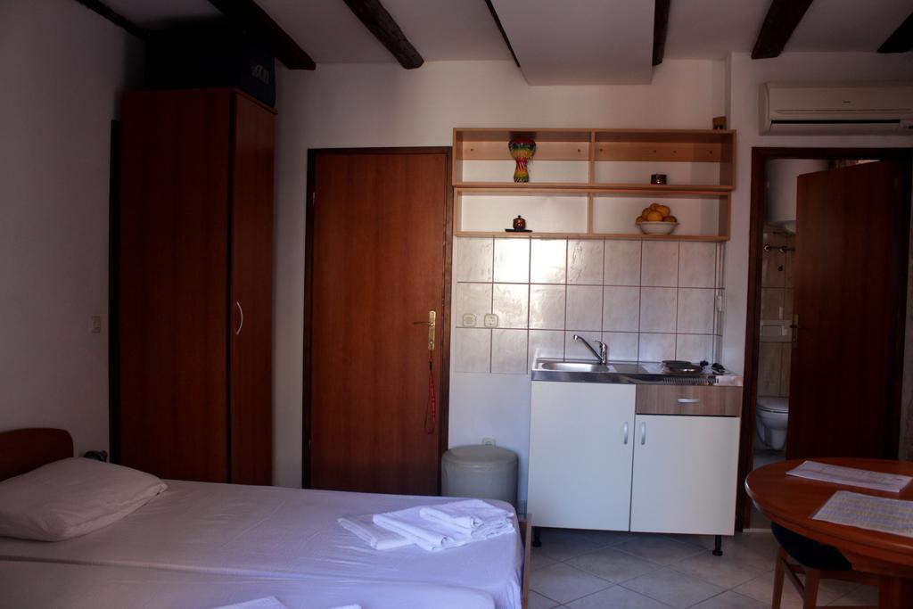 Apartment Biline Center Korčula Szoba fotó